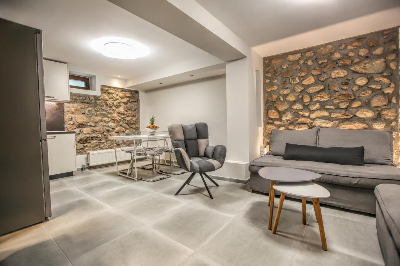 Avli Luxurious House Lejlighed Kalambaka Eksteriør billede